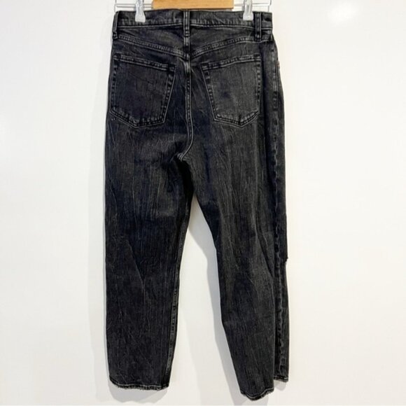 Abercrombie & Fitch Curve Love Ultra High Rise Ankle Straight Jeans - Picture 5 of 10